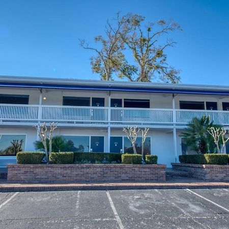Waterway View Studio 2 W/ Pool, 1 Mile To Wrightsville Beach Wilmington Exteriör bild