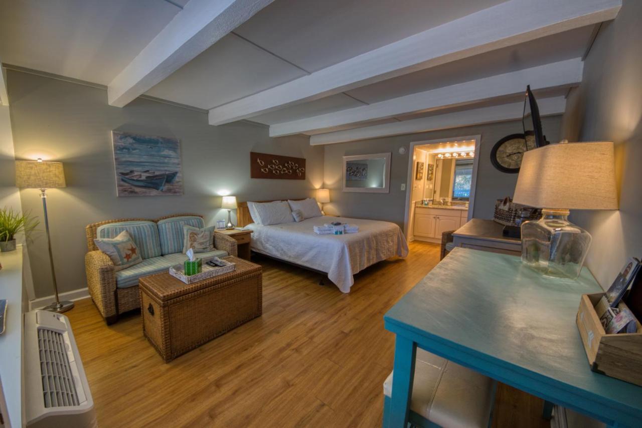 Waterway View Studio 2 W/ Pool, 1 Mile To Wrightsville Beach Wilmington Exteriör bild