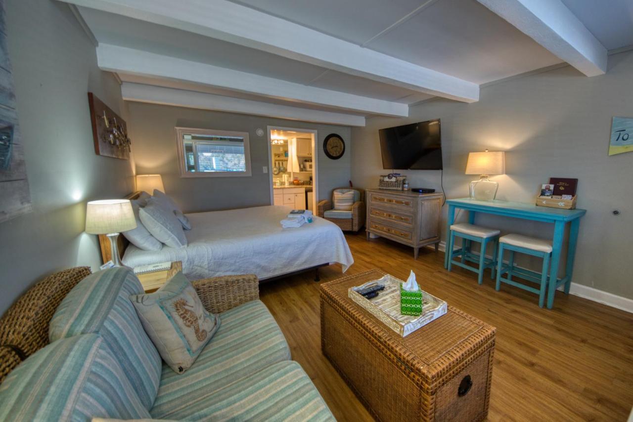 Waterway View Studio 2 W/ Pool, 1 Mile To Wrightsville Beach Wilmington Exteriör bild